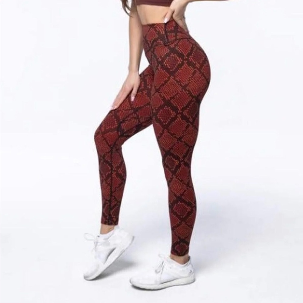 Balance Athletica Ascend Pant BNWOT